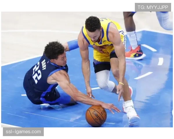 第三节报道：勇士单节轰出40-15攻击波，单节进攻效率值爆表